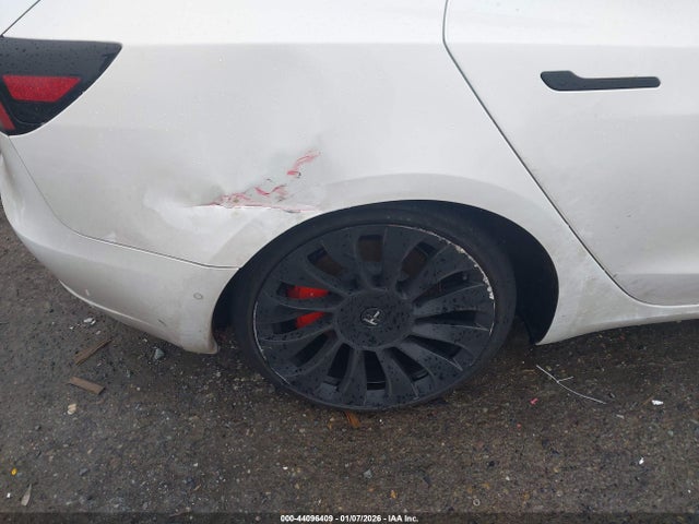 2022 TESLA MODEL 3 5YJ3E1EC9NF315945 Photo 5