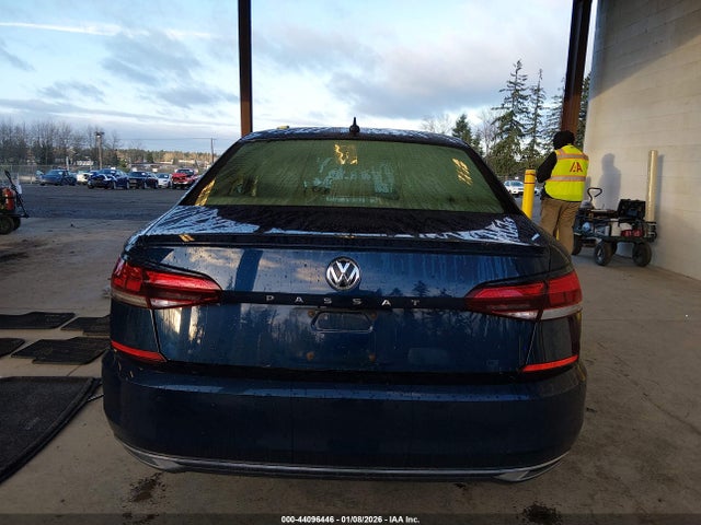 1VWWA7A32LC009484 Volkswagen Passat 2.0t Se