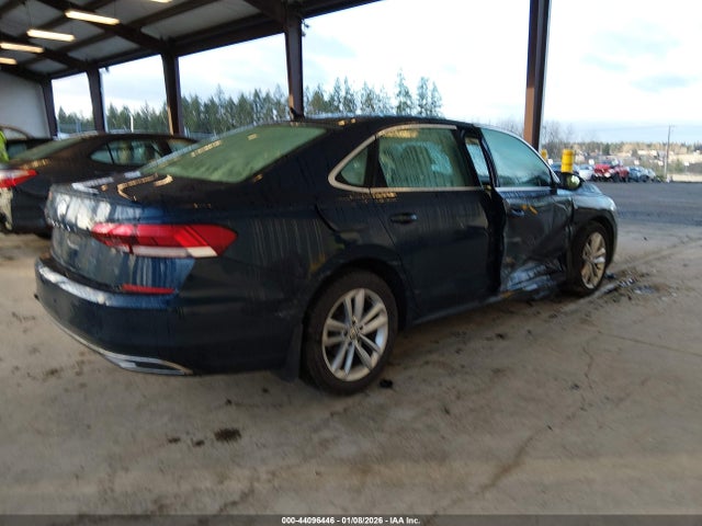 1VWWA7A32LC009484 Volkswagen Passat 2.0t Se