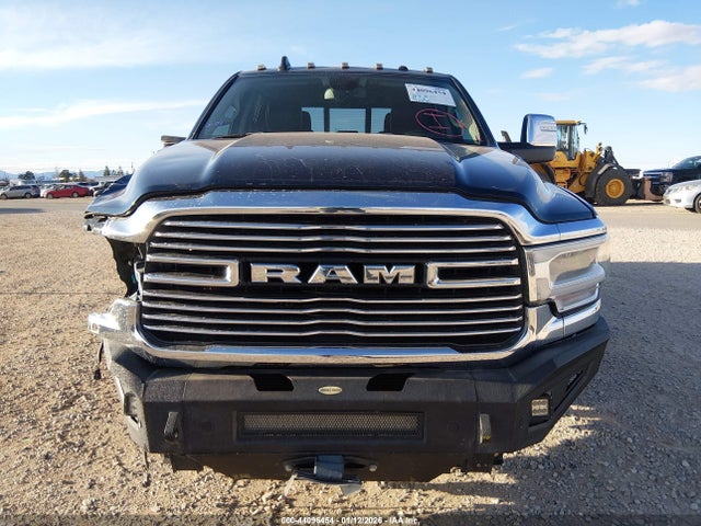 3C6UR5FLXPG523190 RAM 2500 Laramie 4x4 6&#039;4 Box