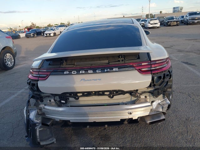 WP0AA2A78LL100102 Porsche Panamera 10 Years Edition/4/4 10 Years Edition