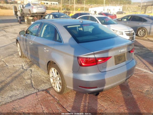 2015 AUDI A3 WAUEFGFF7F1133671 Photo 2