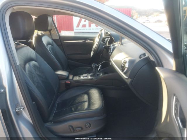 2015 AUDI A3 WAUEFGFF7F1133671 Photo 4