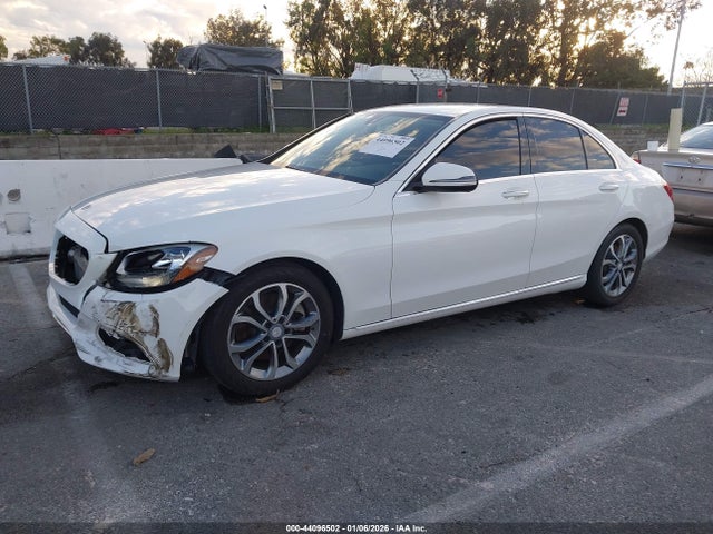 Mercedes-Benz C 300 2016 55SWF4JB8GU165837 Image 2
