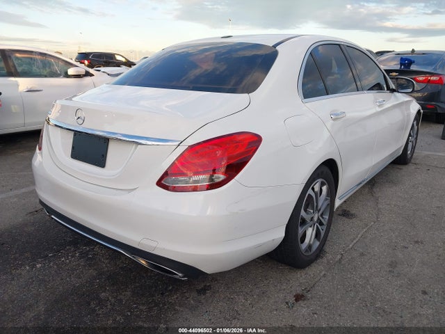 Mercedes-Benz C 300 2016 55SWF4JB8GU165837 Image 4