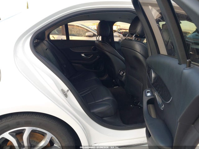 Mercedes-Benz C 300 2016 55SWF4JB8GU165837 Image 8