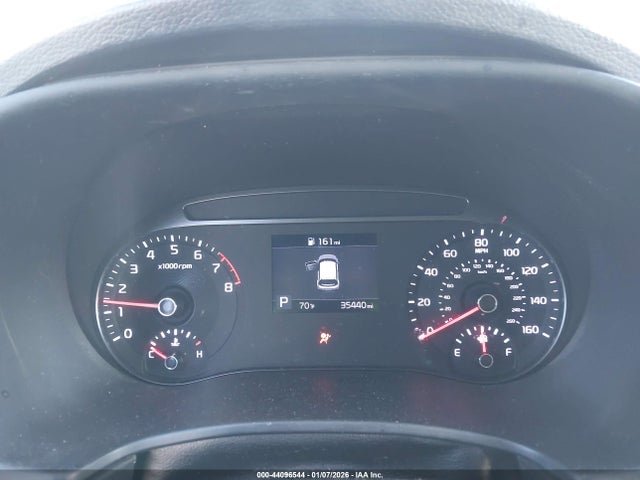 KNDJ23AU8L7068916 KIA SOUL LX