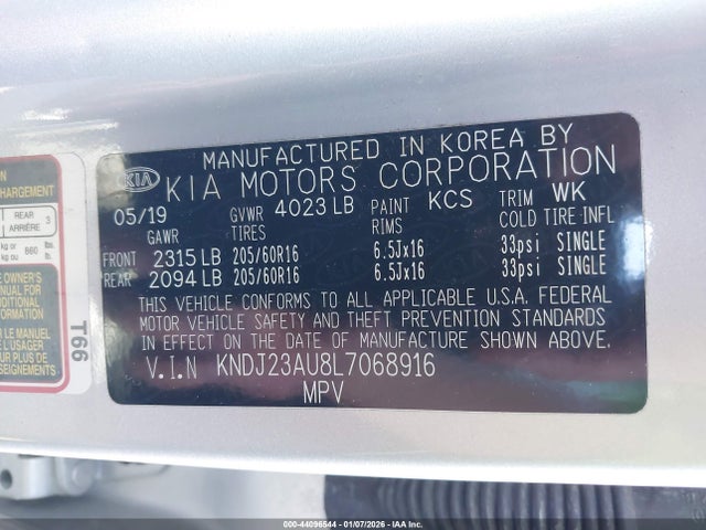 KNDJ23AU8L7068916 KIA SOUL LX
