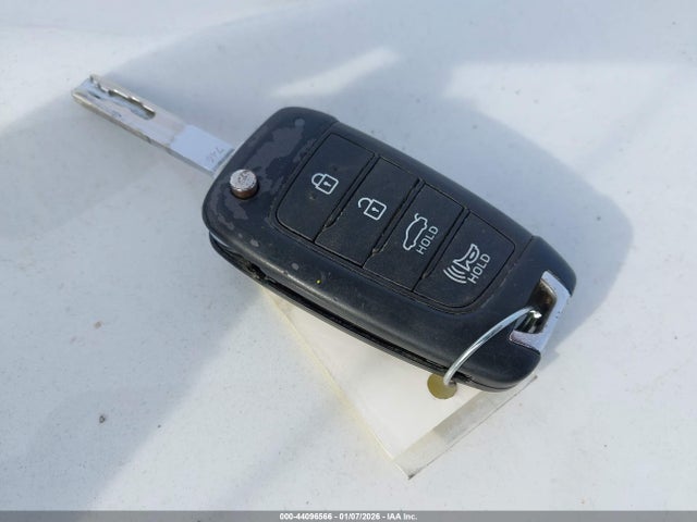 2020 Hyundai Accent Se მანქანა იყიდება აუქციონზე, vin: 3KPC24A61LE099697, აუქციონის ნომერი: 44096566