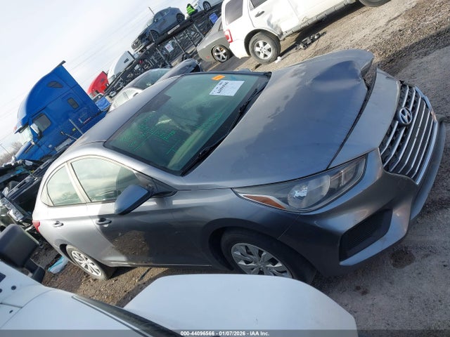 2020 Hyundai Accent Se მანქანა იყიდება აუქციონზე, vin: 3KPC24A61LE099697, აუქციონის ნომერი: 44096566