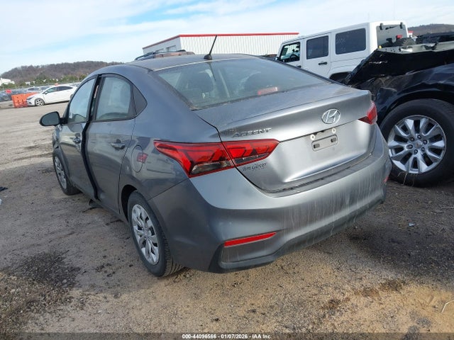 2020 Hyundai Accent Se მანქანა იყიდება აუქციონზე, vin: 3KPC24A61LE099697, აუქციონის ნომერი: 44096566