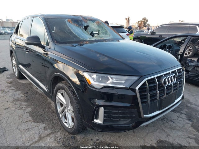 2020 AUDI Q7 WA1AJAF76LD008221
