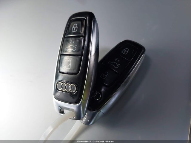 2020 AUDI Q7 WA1AJAF76LD008221 Photo 10