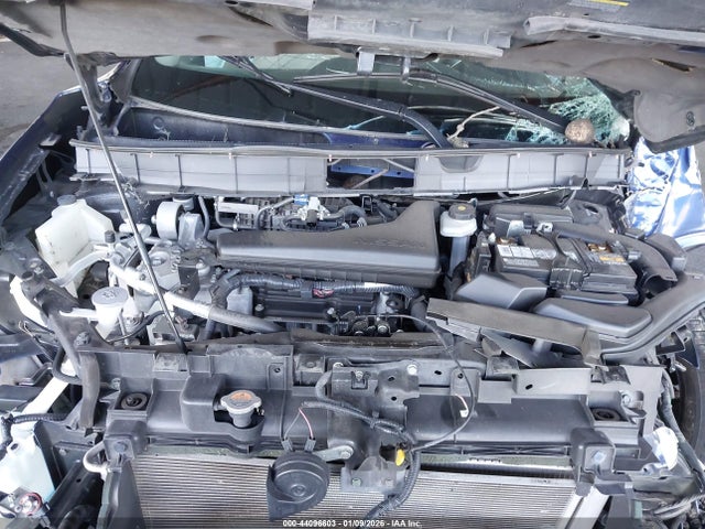 5N1AT2MT6KC815277 Nissan Rogue Sl