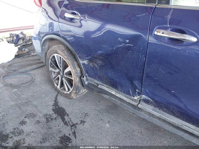 5N1AT2MT6KC815277 Nissan Rogue Sl