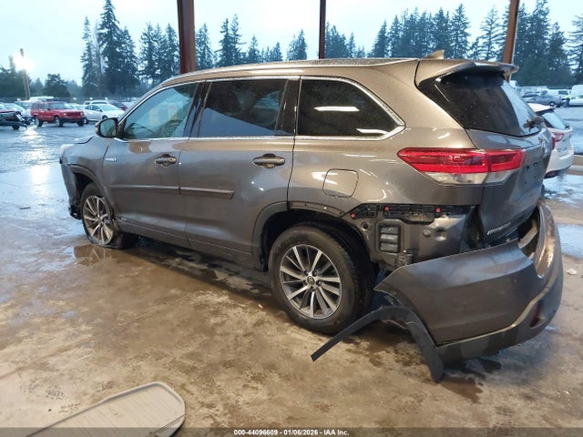 Toyota Highlander Hybrid Xle 2017 5TDJGRFH5HS030248 Image 3