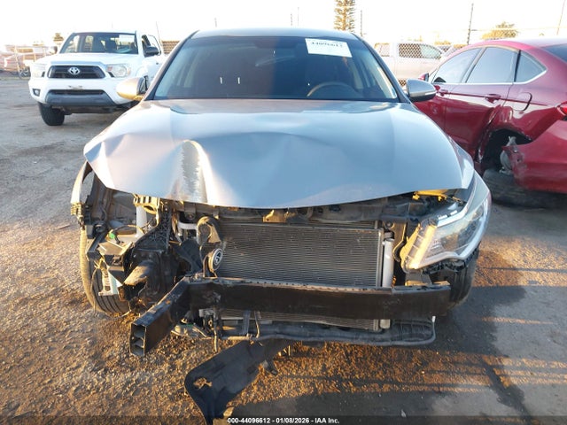5XXGT4L32JG189141 KIA Optima Lx