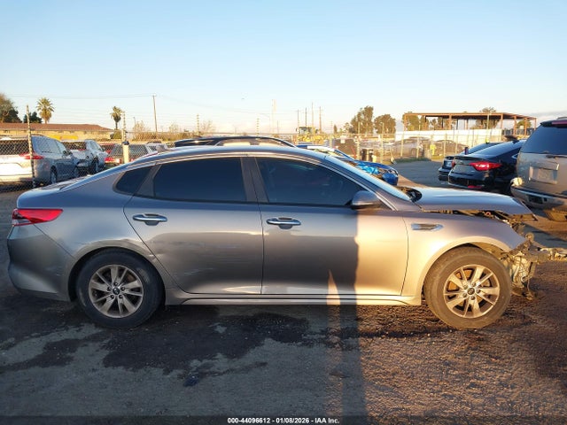 5XXGT4L32JG189141 KIA Optima Lx