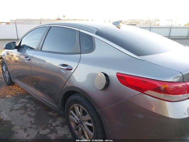5XXGT4L32JG189141 KIA Optima Lx