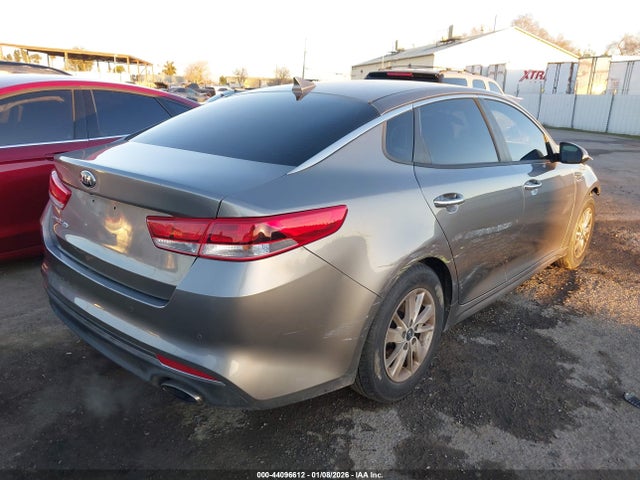 5XXGT4L32JG189141 KIA Optima Lx