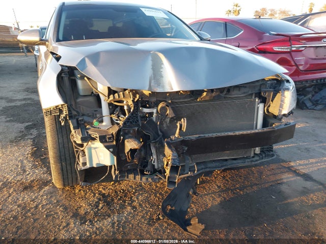 5XXGT4L32JG189141 KIA Optima Lx