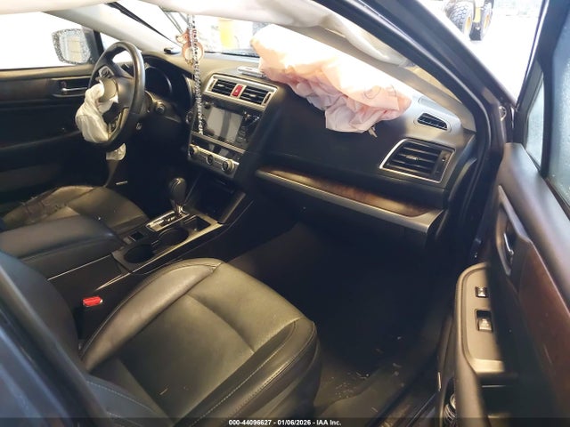 4S4BSENCXH3420874 Subaru Outback 3.6r Limited
