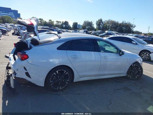 Продажа на аукционе авто 2022 Kia K5 Gt-line, vin: 5XXG64J21NG100859, номер лота: 44096630