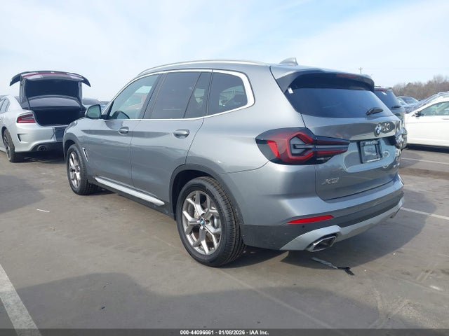 2024 BMW X3 5UX43DP06R9W16671 Photo 2