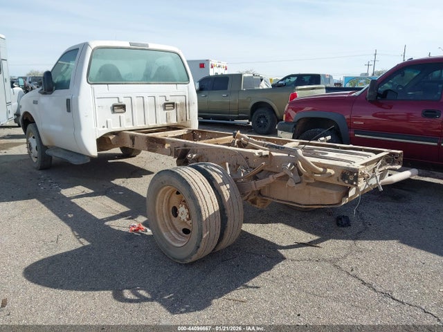 Продаж на аукціоні авто 2003 Ford F-450 Xl/xlt, vin: 1FDXF46S33EA32666, номер лоту: 44096667