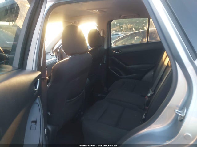 JM3KE2CY1G0675929 Mazda Cx-5 Touring