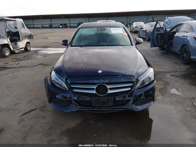 55SWF4JB8HU195647 Mercedes-Benz C 300