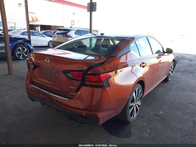 1N4BL4CW7KN301089 Nissan Altima 2.5 Sr