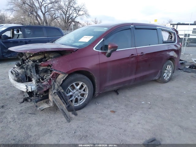2017 CHRYSLER PACIFICA 2C4RC1DG8HR610905 Photo 1