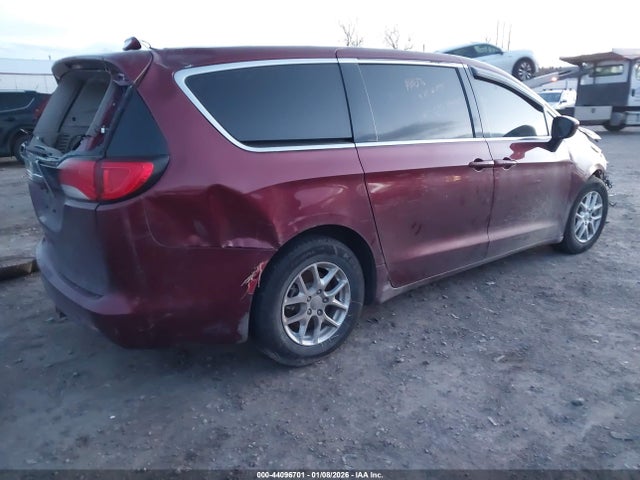 2017 CHRYSLER PACIFICA 2C4RC1DG8HR610905 Photo 3