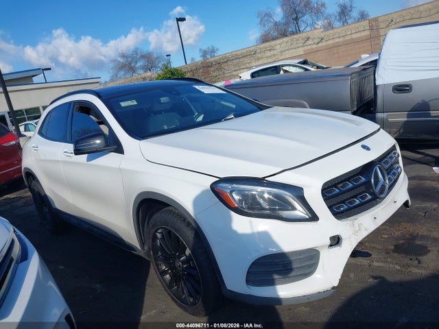 WDCTG4EB6KJ575687 Mercedes-Benz GLA 250