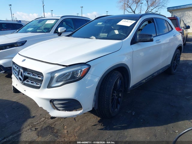 2019 MERCEDES-BENZ GLA 250 WDCTG4EB6KJ575687 Photo 1