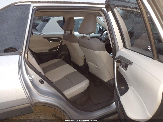 4T3RWRFV0NU071960 Toyota Rav4 Hybrid Xle