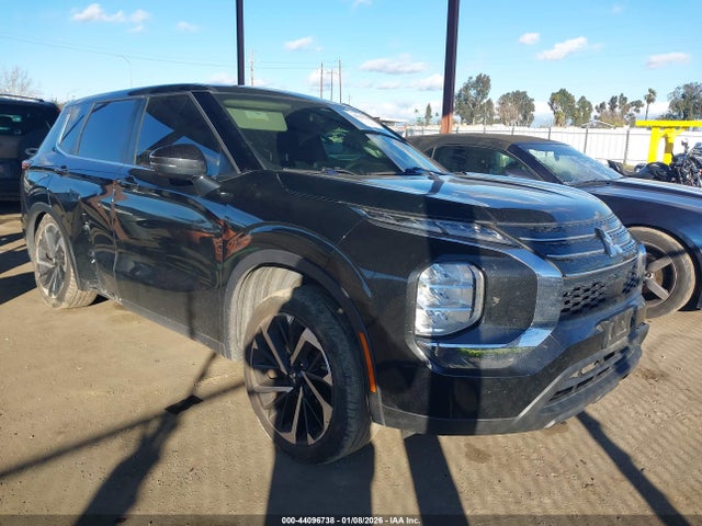 2022 MITSUBISHI OUTLANDER JA4J3TA83NZ032665 Photo 0