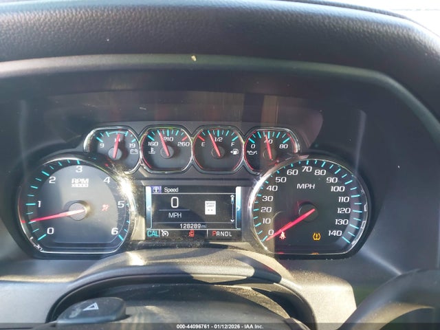 Продаж на аукціоні авто 2018 Gmc Sierra 1500 Slt, vin: 3GTU2NEC9JG345939, номер лоту: 44096761