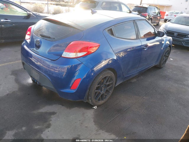 2016 Hyundai Veloster მანქანა იყიდება აუქციონზე, vin: KMHTC6ADXGU289234, აუქციონის ნომერი: 44096772