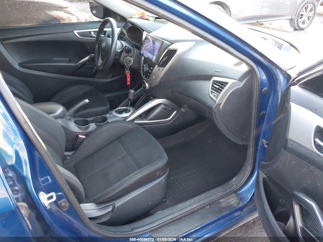2016 Hyundai Veloster მანქანა იყიდება აუქციონზე, vin: KMHTC6ADXGU289234, აუქციონის ნომერი: 44096772