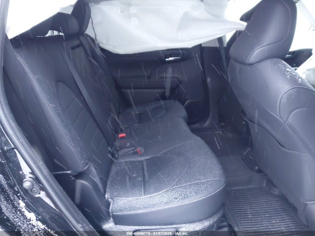 5TDKDRBHXPS026827 Toyota Highlander Xle