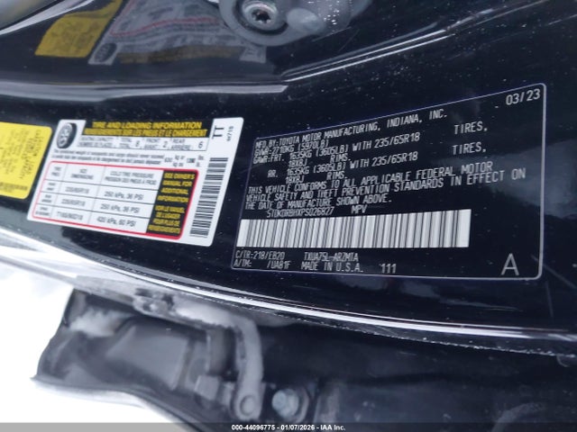 5TDKDRBHXPS026827 Toyota Highlander Xle