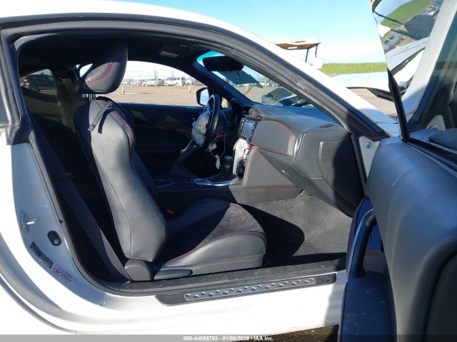 JF1ZCAC19H8603914 Subaru Brz Limited