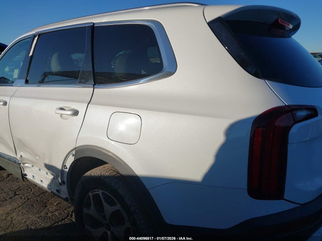 5XYP34HCXLG007922 KIA Telluride Ex