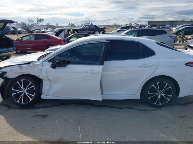 4T1B11HK2KU210253 Toyota CAMRY SE