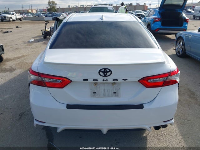 4T1B11HK2KU210253 Toyota CAMRY SE