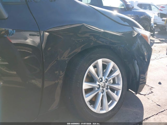 Toyota Corolla Hybrid Le 2025 JTDBCMFEXS3099275 Image 18