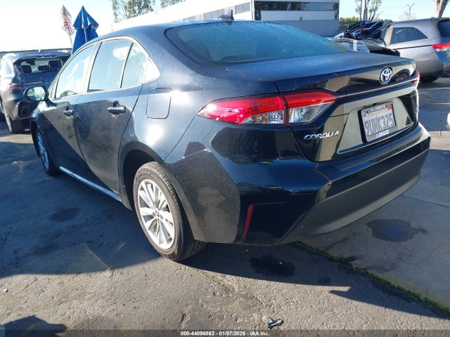 Toyota Corolla Hybrid Le 2025 JTDBCMFEXS3099275 Image 3