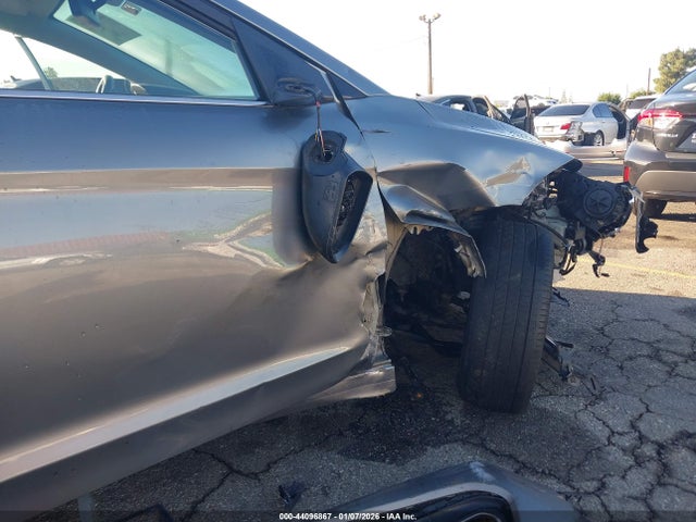 KMHD84LF1JU648048 Hyundai Elantra Limited